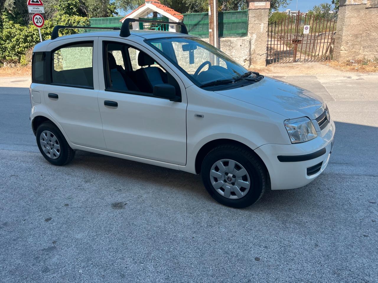 Fiat Panda 1.2 Benzina EmotionXNeoPatentati