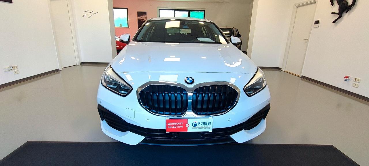 Bmw 116 116d 5p. Business Advantage