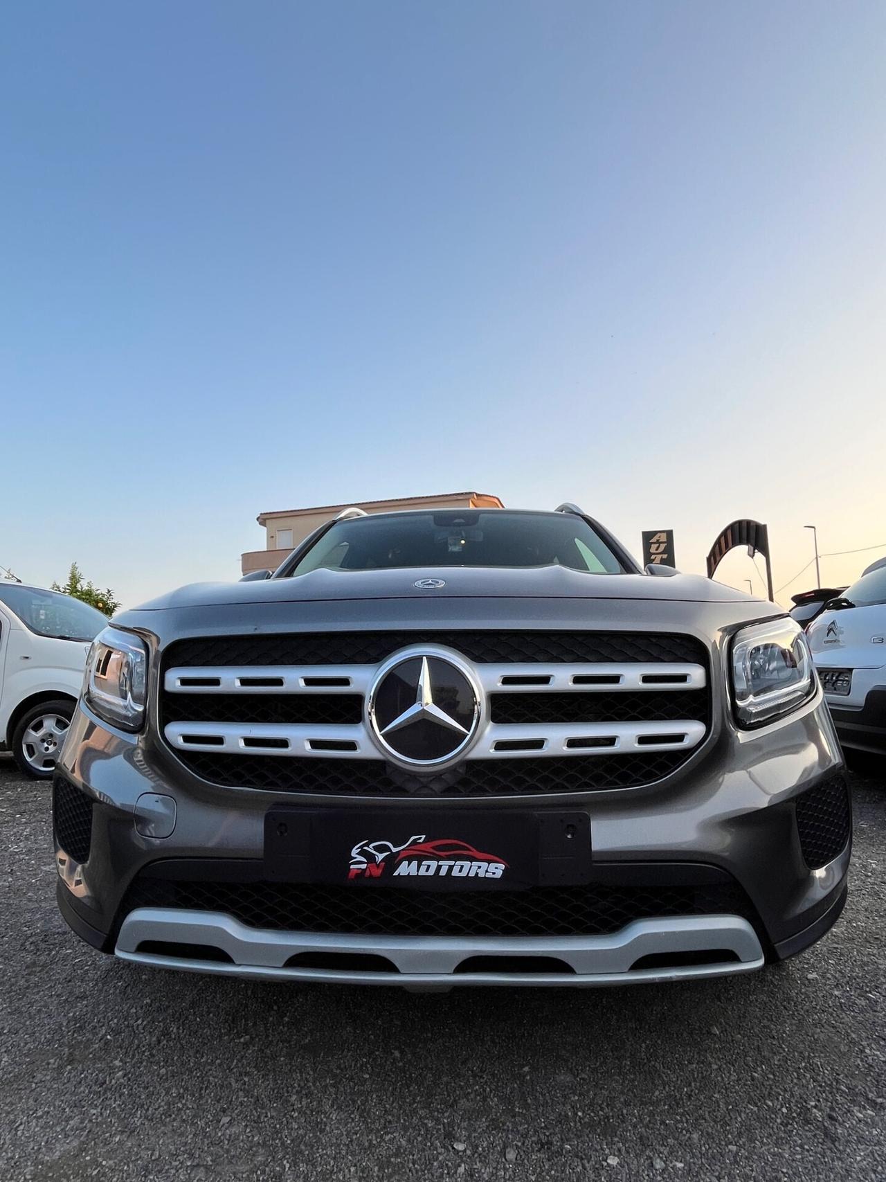 Mercedes-benz GLB 200