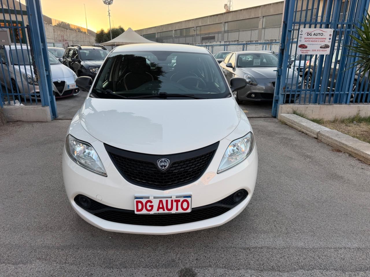 Lancia Ypsilon 1.2 benzina 69 cv 2019 87.000 km