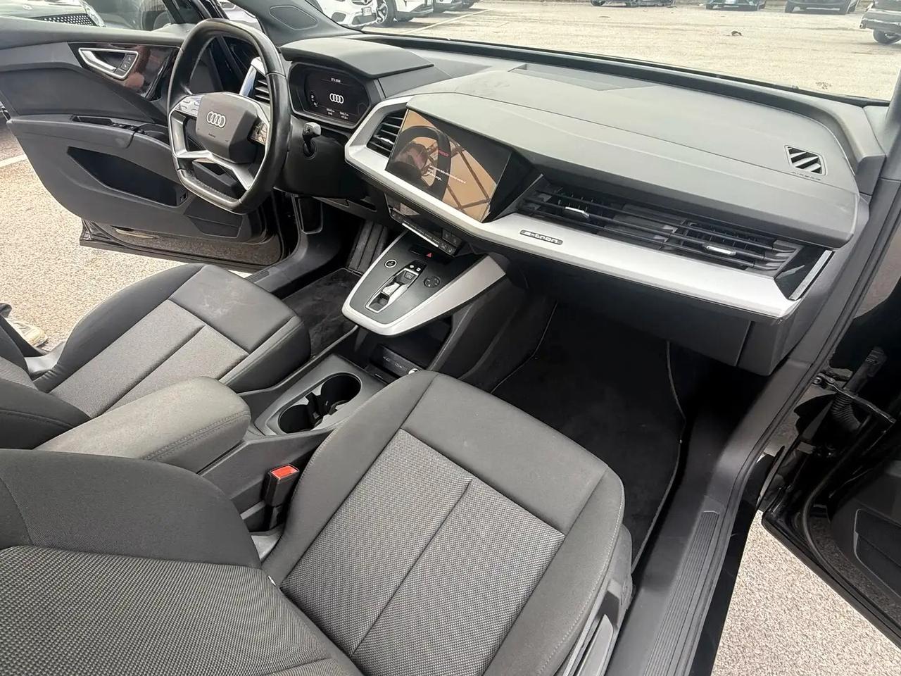 Audi Q4 35 e-tron S line edition