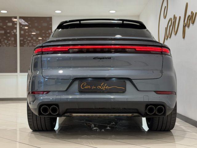 PORSCHE Cayenne 3.0 V6 E-Hybrid Black Edition