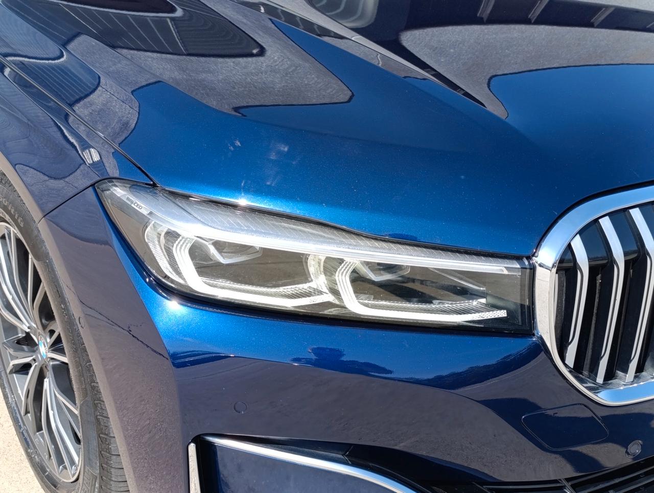 BMW 730 d mhev 48V auto