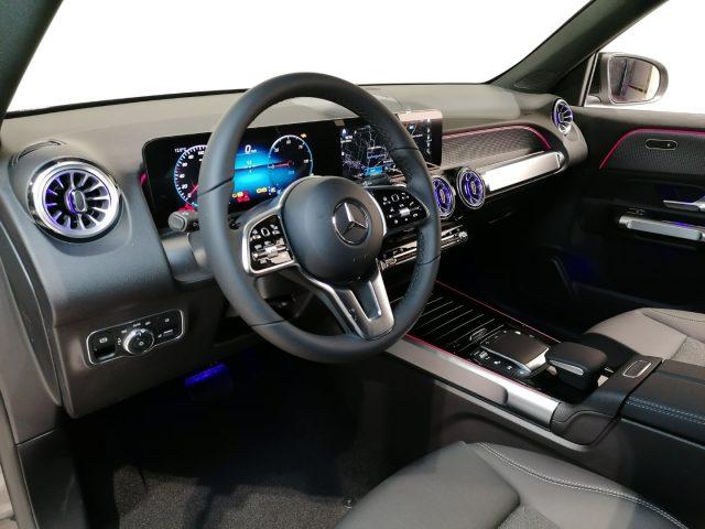 MERCEDES-BENZ EQB 300 4Matic Sport