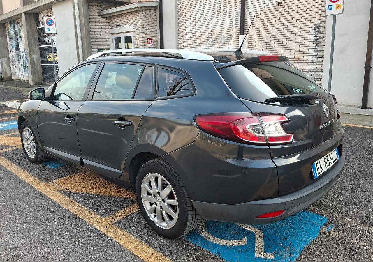 Renault Megane Mégane 1.5 dCi 90CV SporTour Attractive