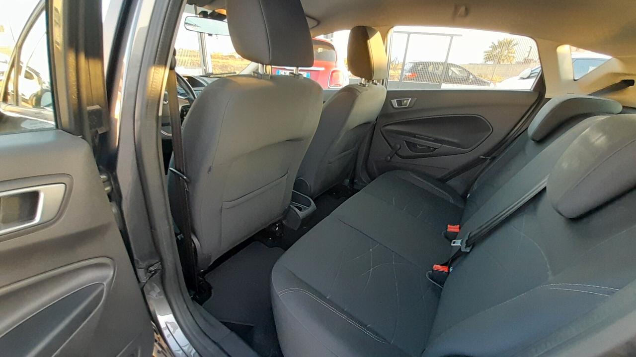 Ford Fiesta 1.4 5p. Bz.- GPL Titanium
