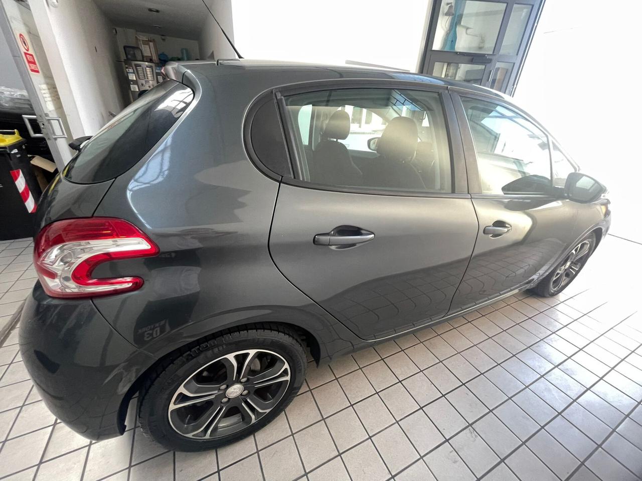 Peugeot 208 1.4 VTi 95 CV 5p. GPL Active