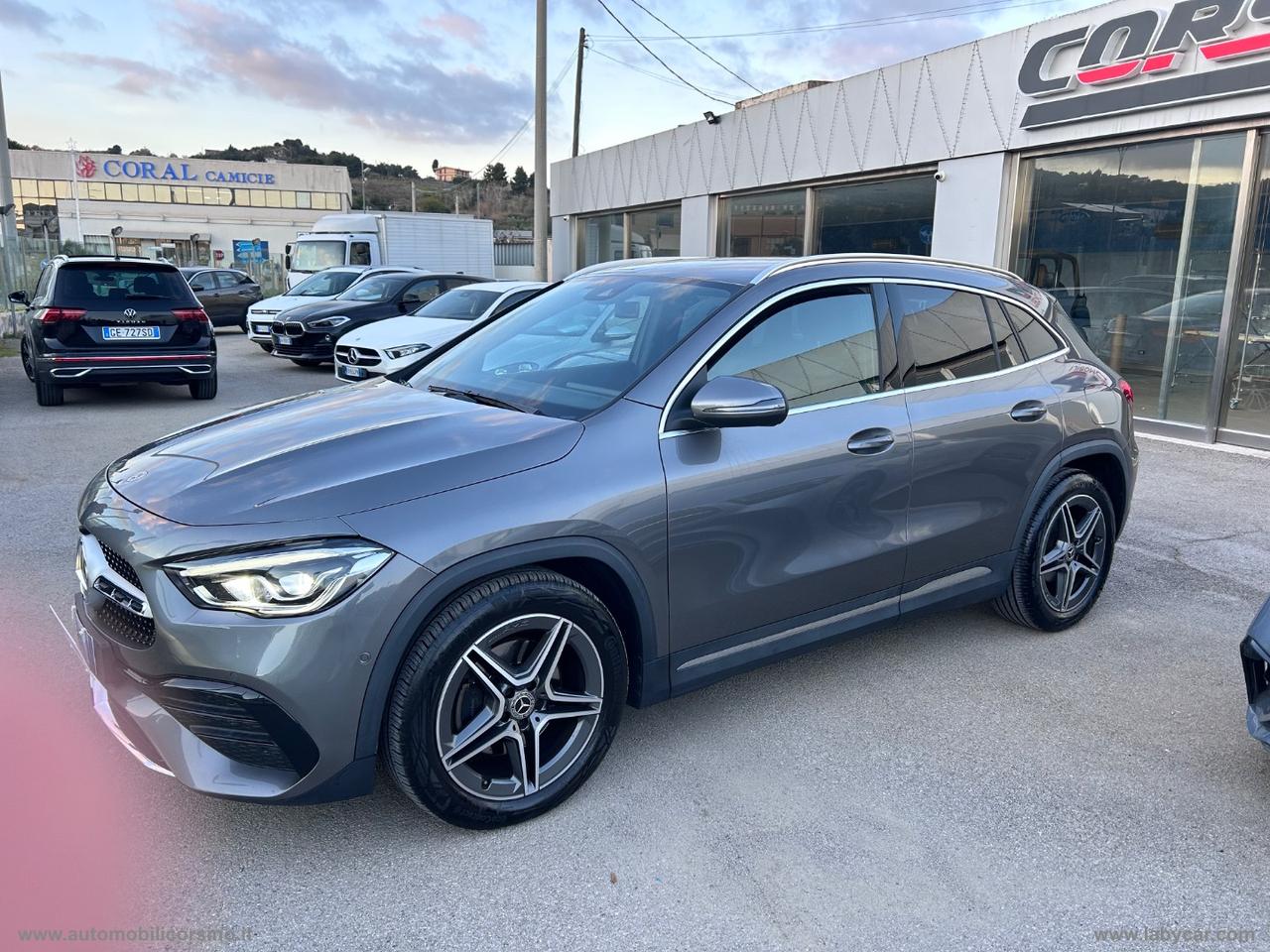 MERCEDES-BENZ GLA 200 d Automatic Premium