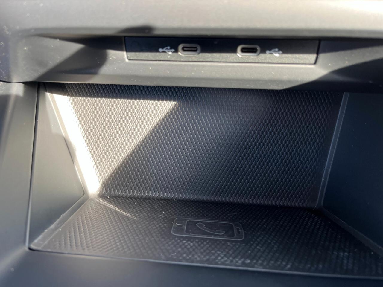 Volkswagen Golf 8 2.0 TDI 115 CV SCR Life