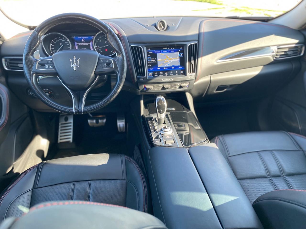 Maserati Levante V6 Diesel 275 CV AWD Gransport