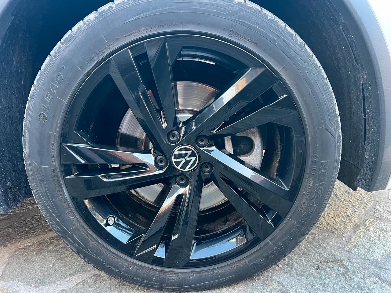 VW TIGUAN 2.0 TDI 200cv SCR DSG 4MOTION R-LINE