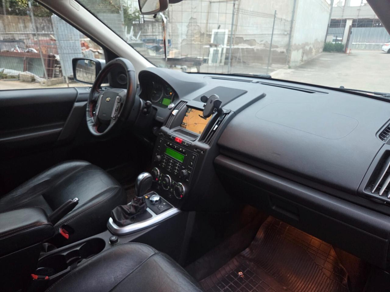 Land Rover Freelander 2.2 TD4 Gancio traino