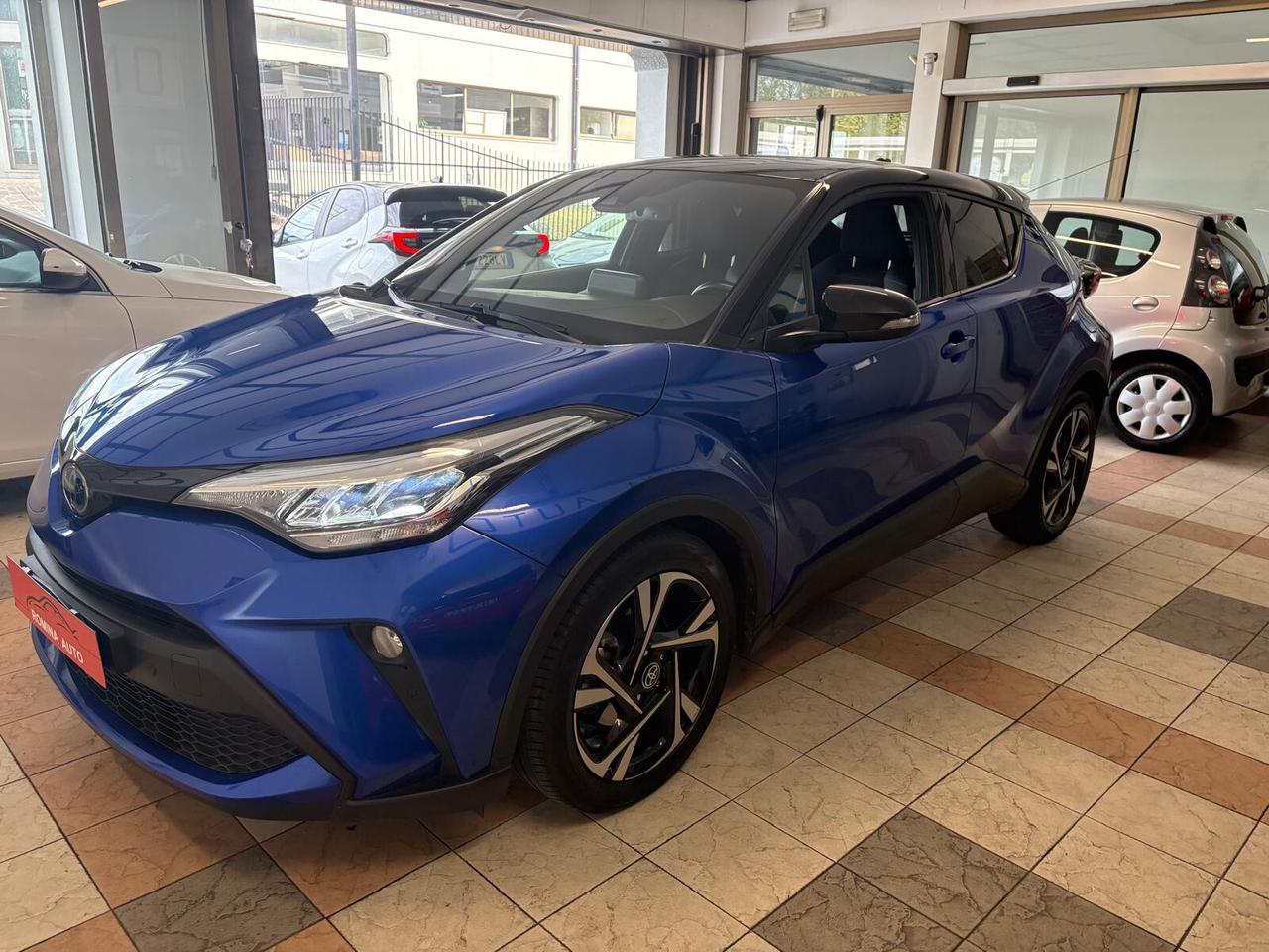 Toyota C-HR 1.8 Hybrid E-CVT Trend