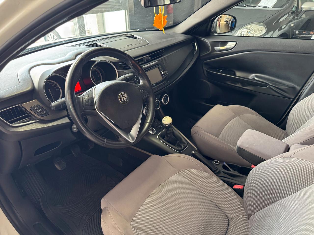 Alfa Romeo Giulietta 1.4 Turbo 120 CV GPL Distinctive