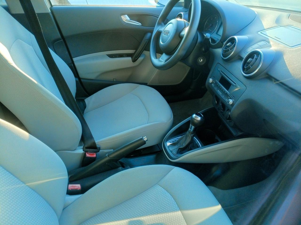 Audi A1 SPB 1.6 TDI S tronic ( cambio automatico) per neopatentati