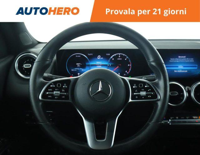 MERCEDES-BENZ GLB 200 d Automatic Sport