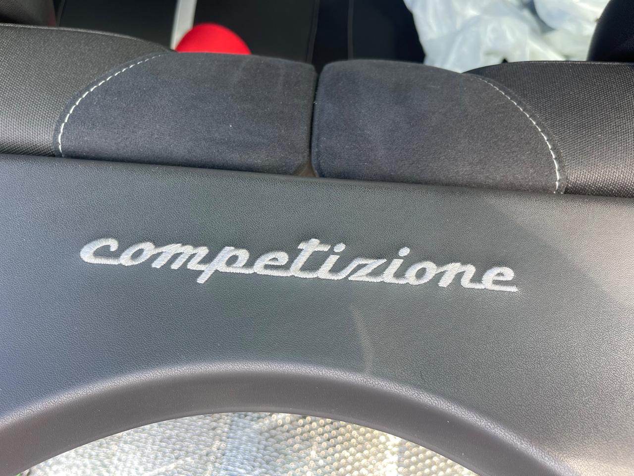Fiat 500 Abarth 595 competizione