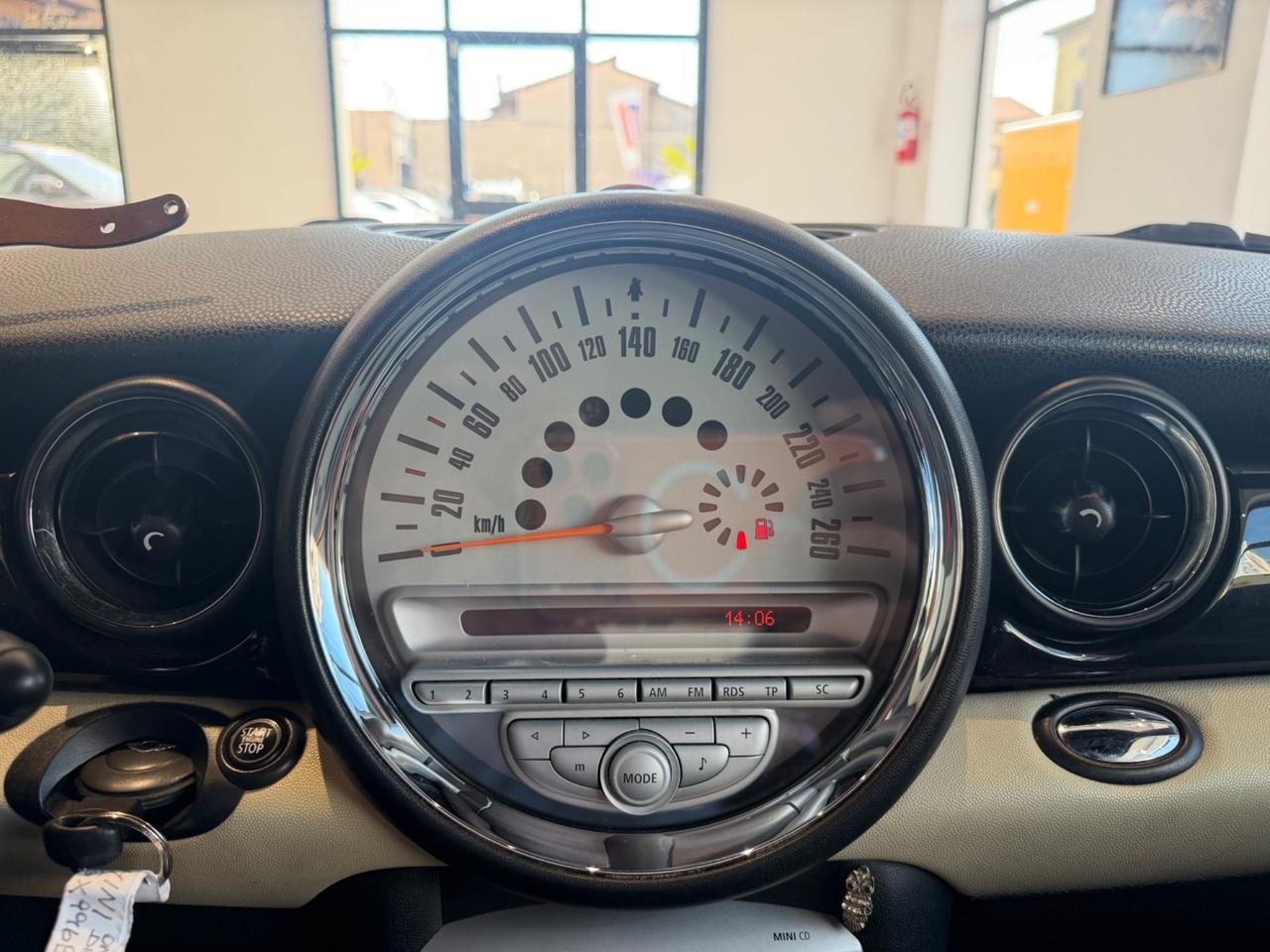 Mini 1.6 16V Abbey Road D