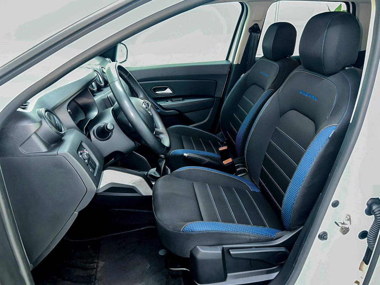 Dacia Duster 1.0 TCe 100 CV ECO-G 4x2 15th Anniversary