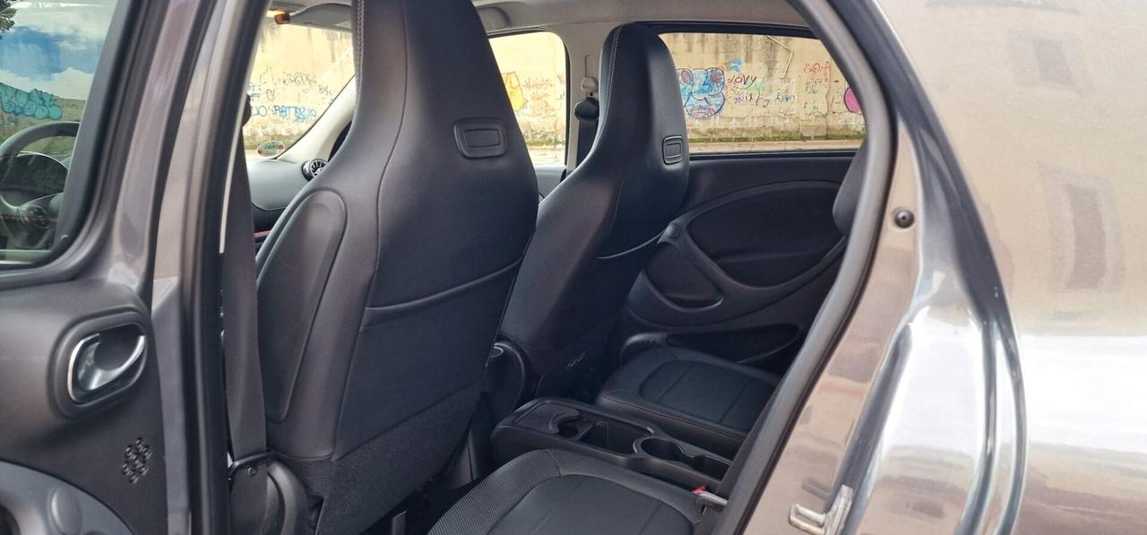 Smart ForFour BRABUS 0.9 Turbo 109CV twinamic Eclusive Cabrio