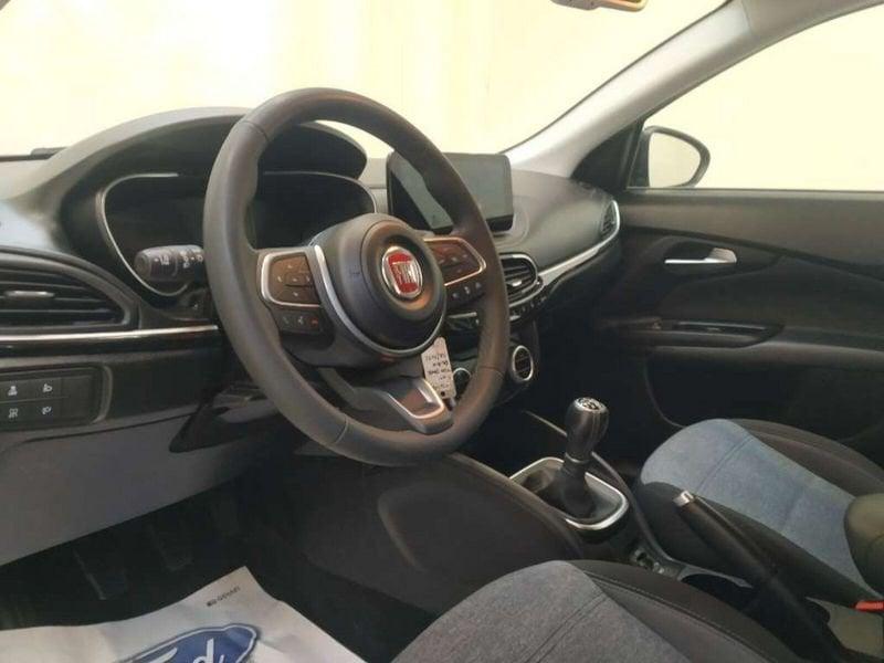 FIAT Tipo 5p 1.0 t3 Cross 100cv