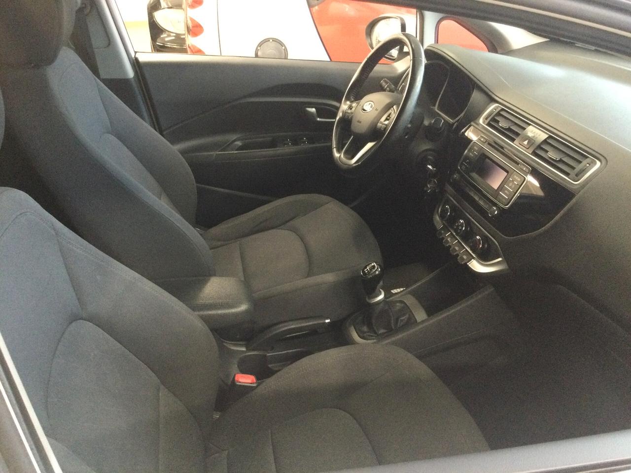 Kia Rio 1.1 CRDi 5p. Cool