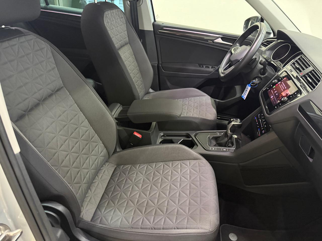 Volkswagen Tiguan 2.0 TDI 150 CV SCR DSG Elegance
