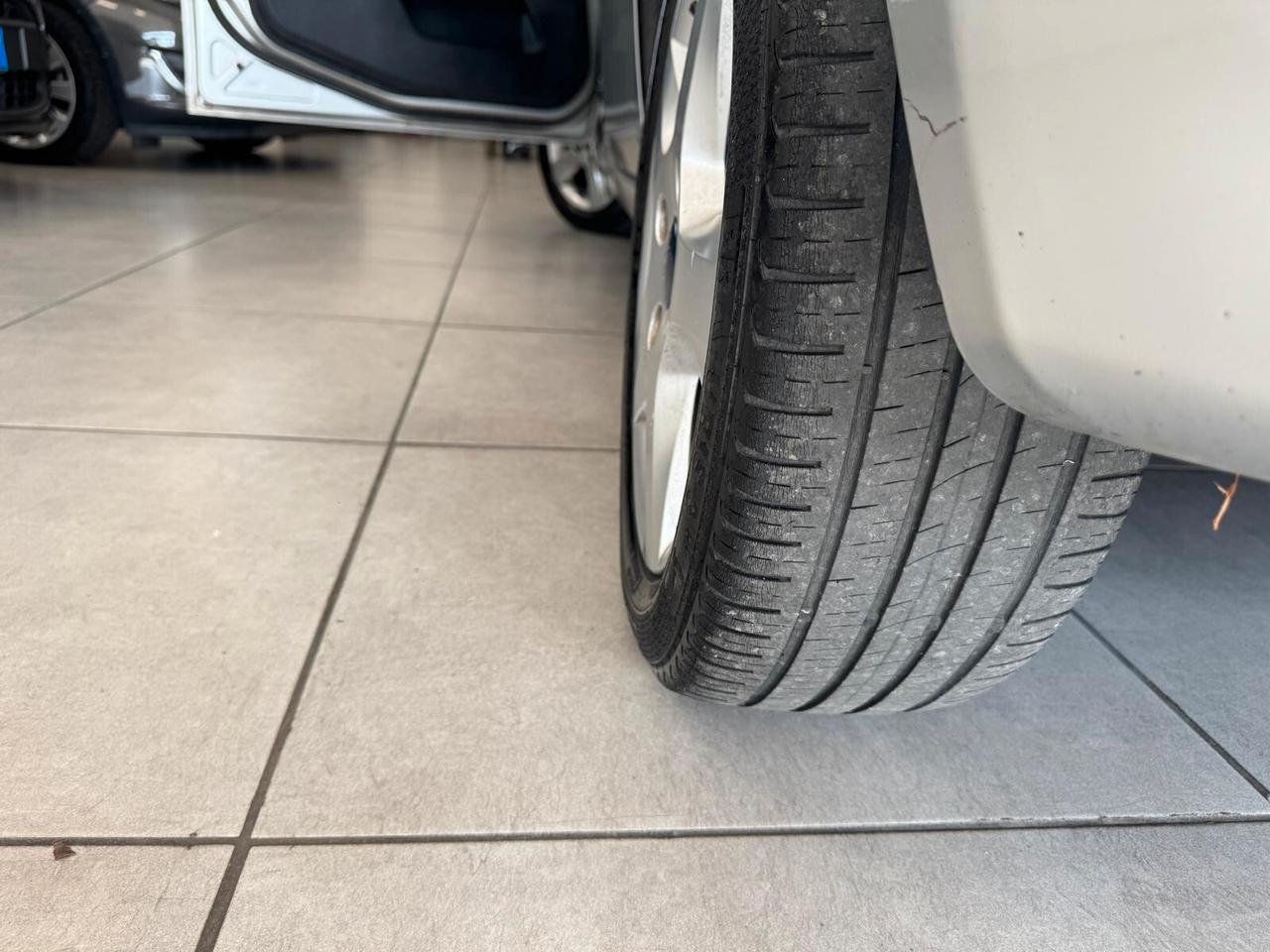 Ford Fiesta 1.4 TDCI 68CV 5 PORTE 2005