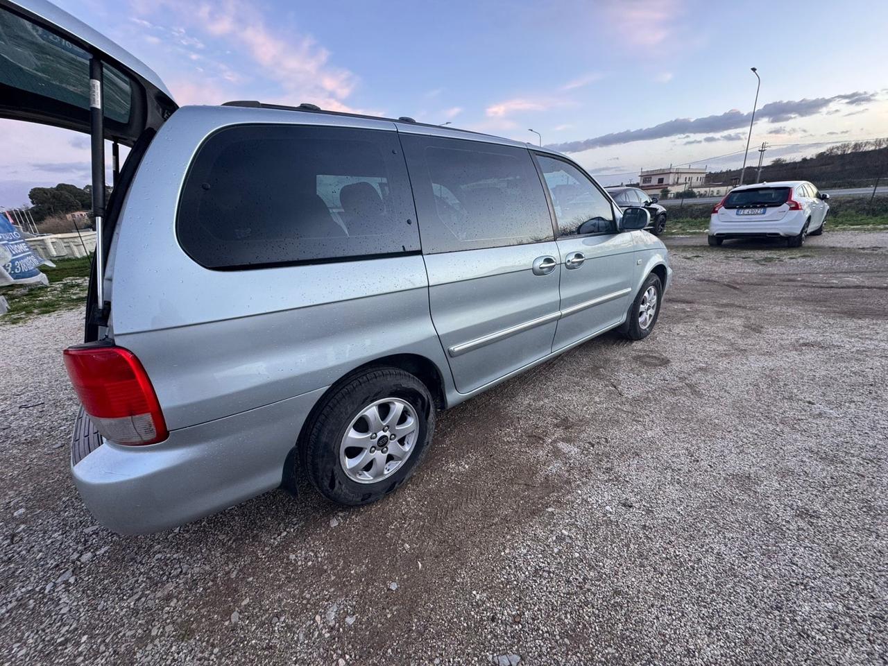 Kia Carnival 2.9 16V HPDi cat EX Comfort