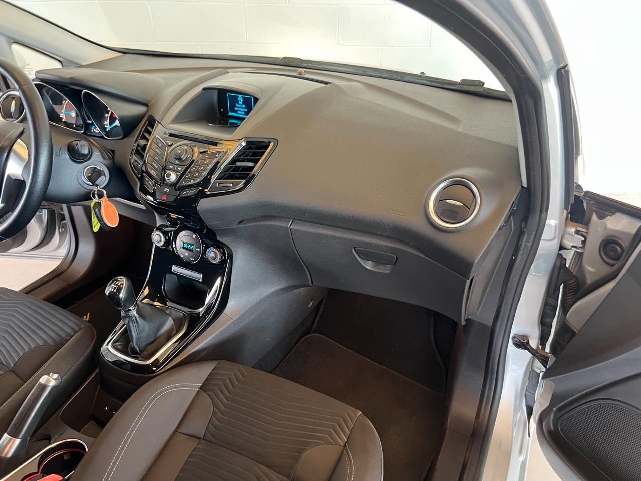Ford Fiesta 1.0 80CV 5 porte Titanium OK NEOPATENTATI