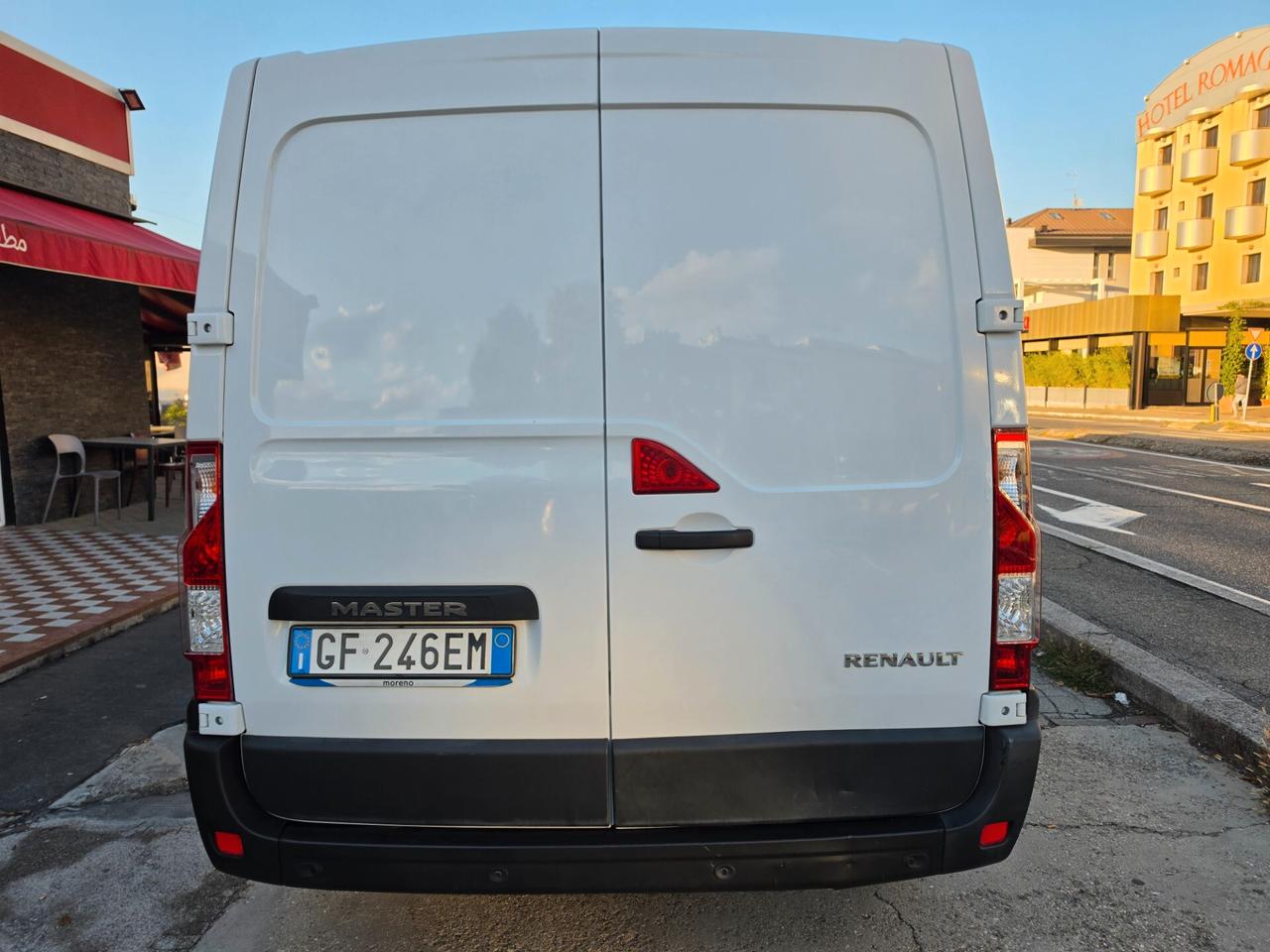 Renault Master T35 2.3 dCi 130 TP PM Cabinato Ice