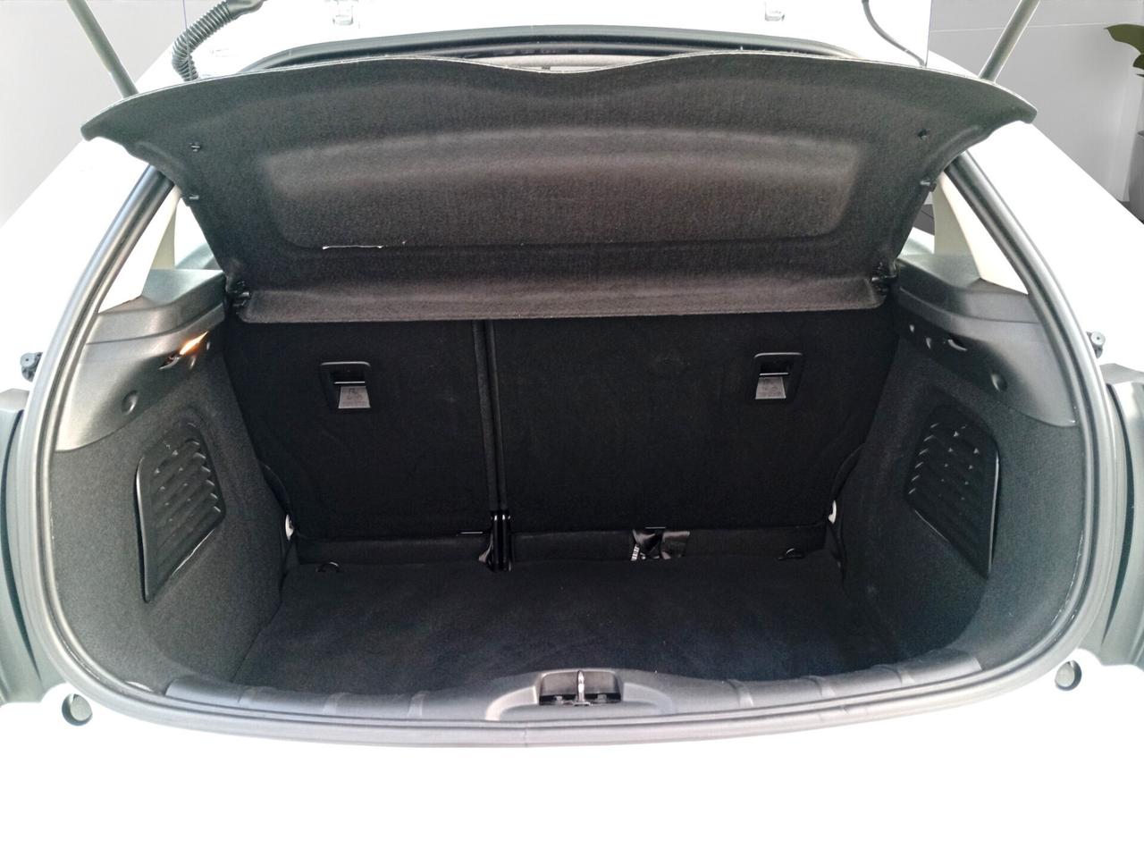 C3 1.2 benzina 82cv Live Edition
