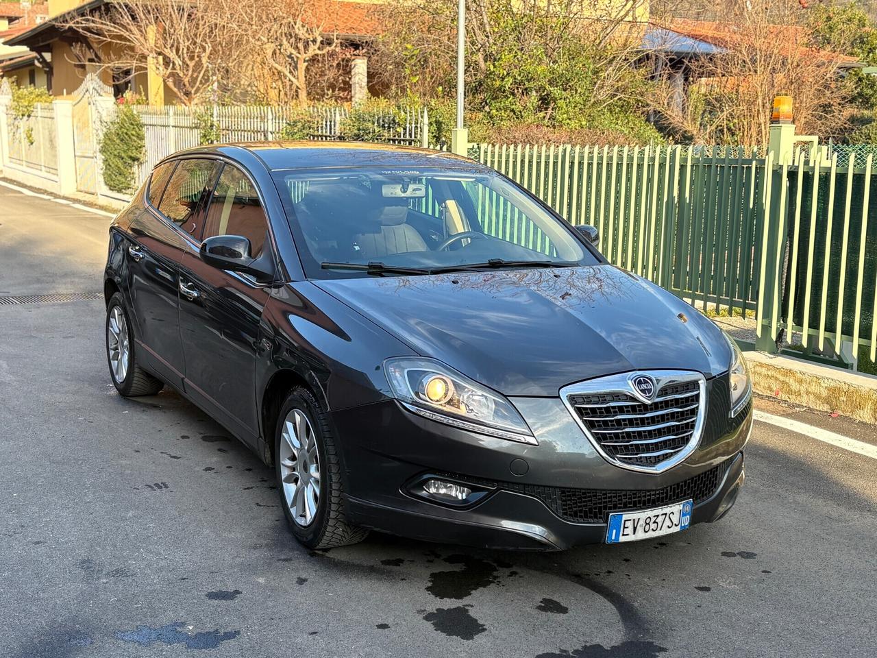 Lancia Delta 1.6 MJT DPF 105 CV Gold