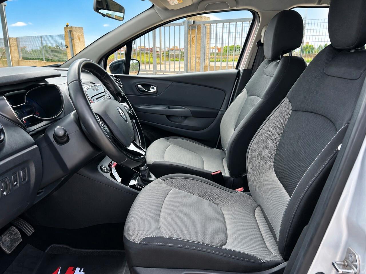 Renault Captur 1.5 dCi 90 CV Automatica
