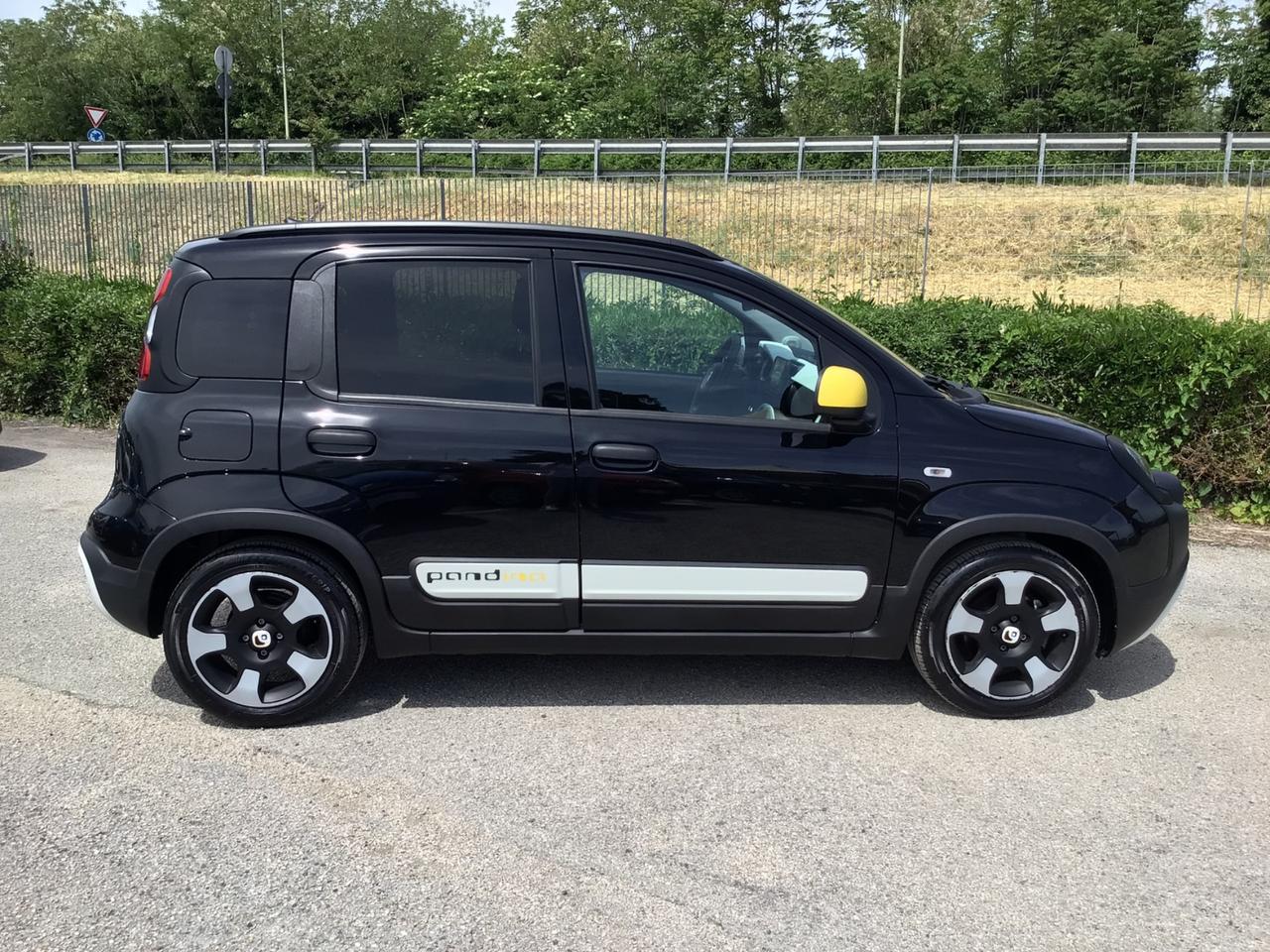 Fiat Pandina Cross 1.0 FireFly S&S Hybrid