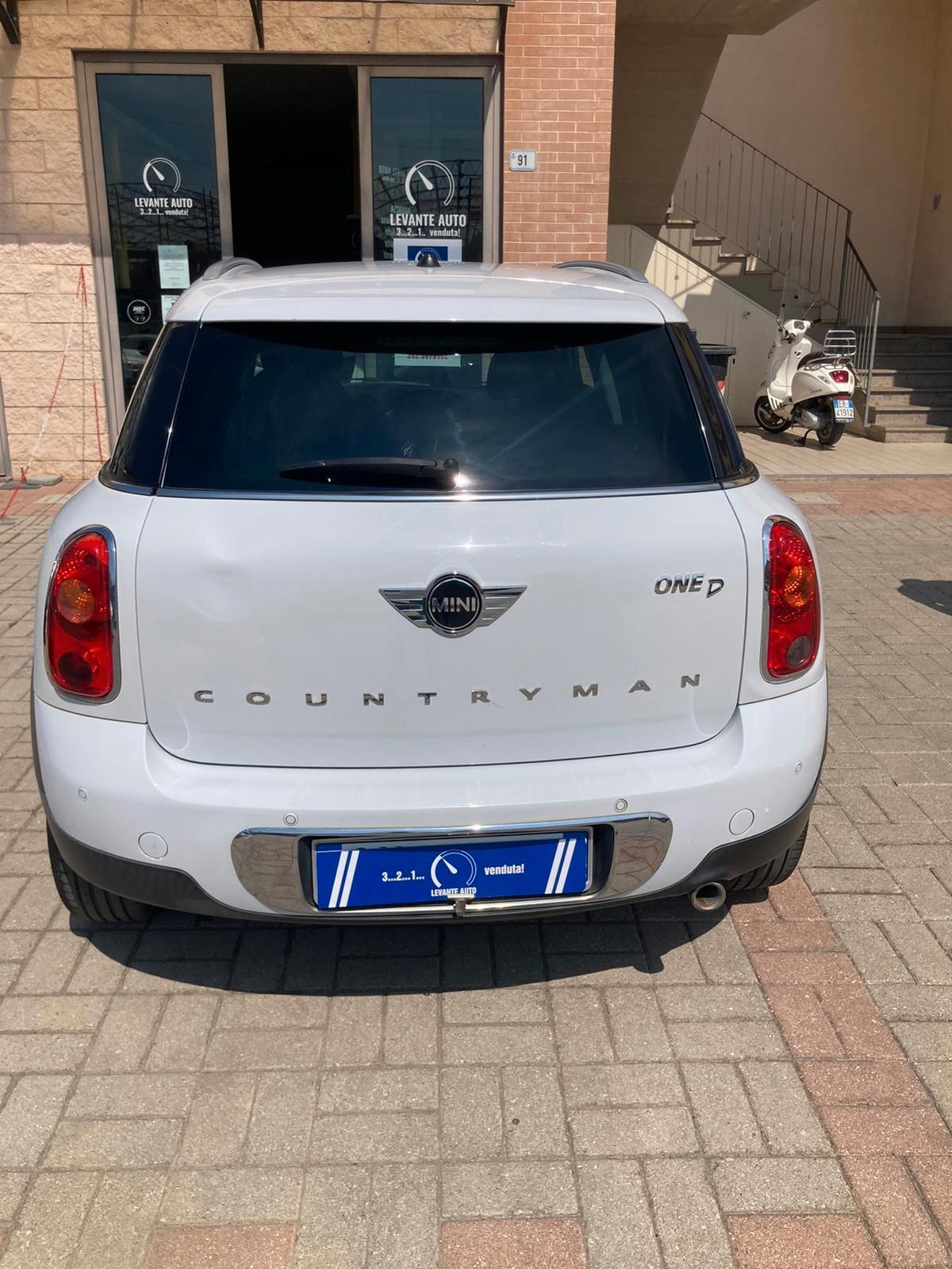 NEOPATENTATI MINI COUNTRYMAN 1.6 TDI