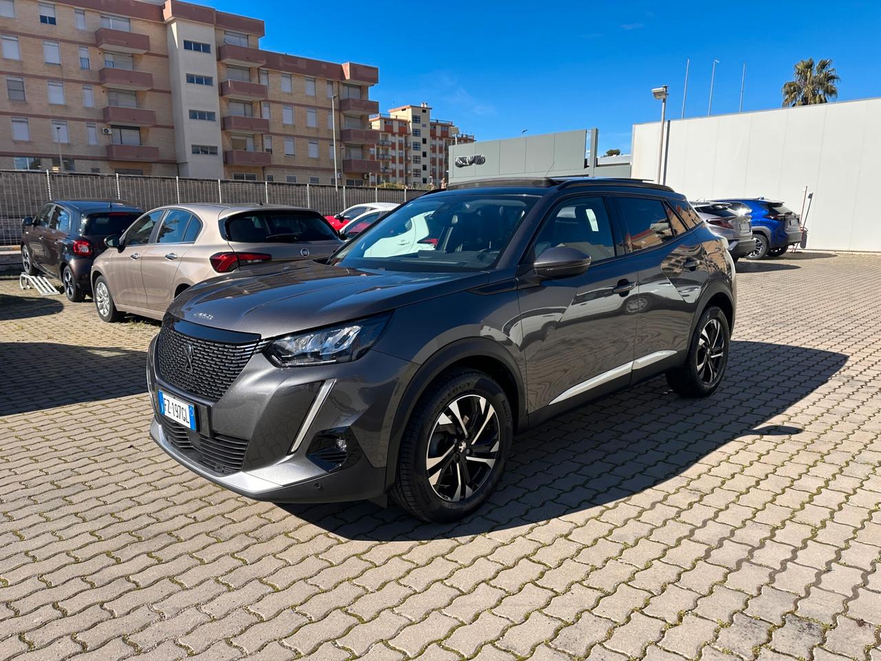 Peugeot 2008 PureTech 130 Allure