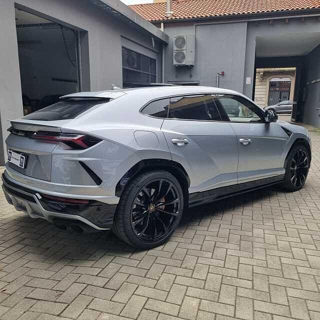 Lamborghini Urus 4.0