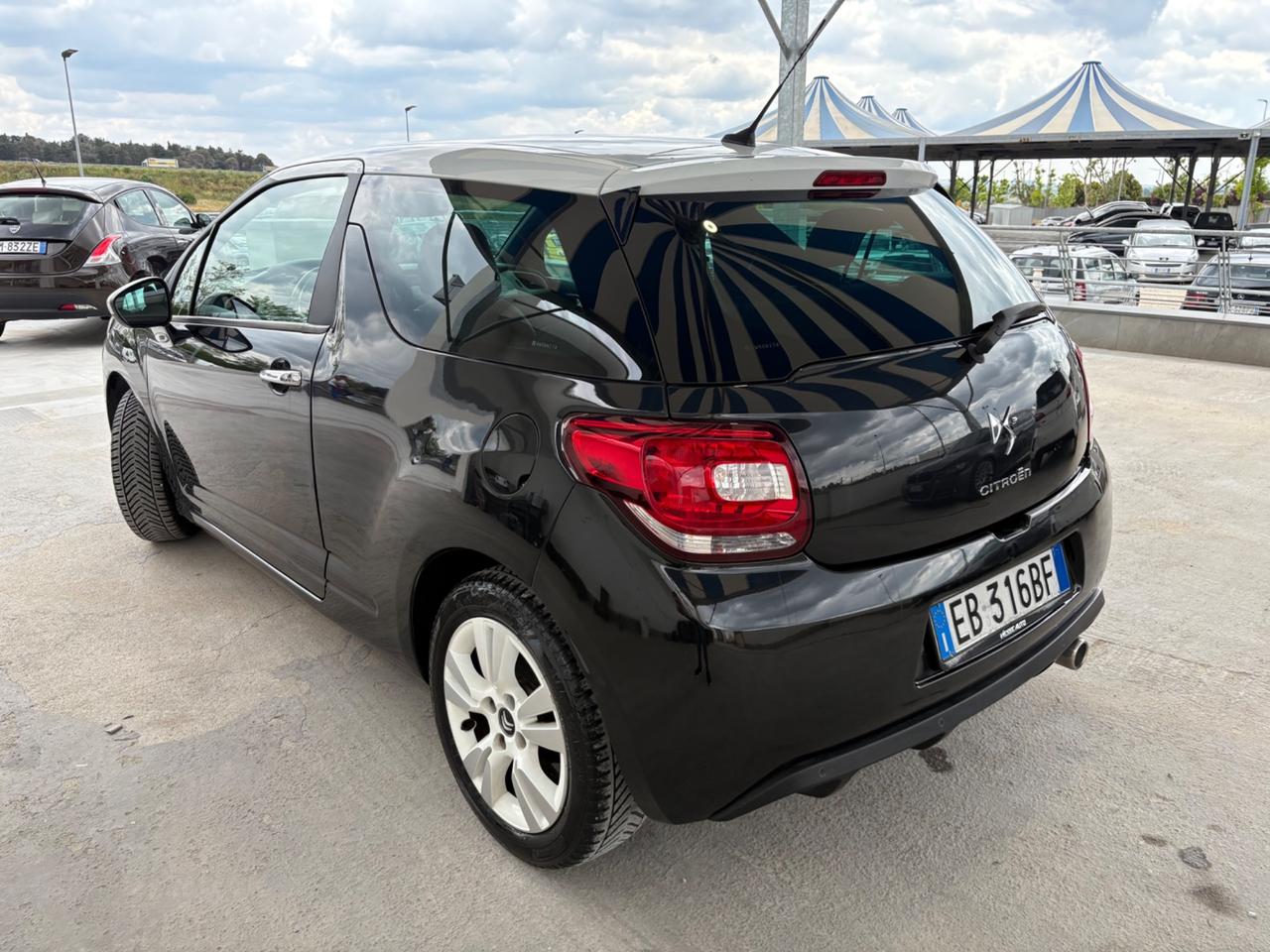 Ds DS3 DS 3 1.6 HDi 90 Just Black