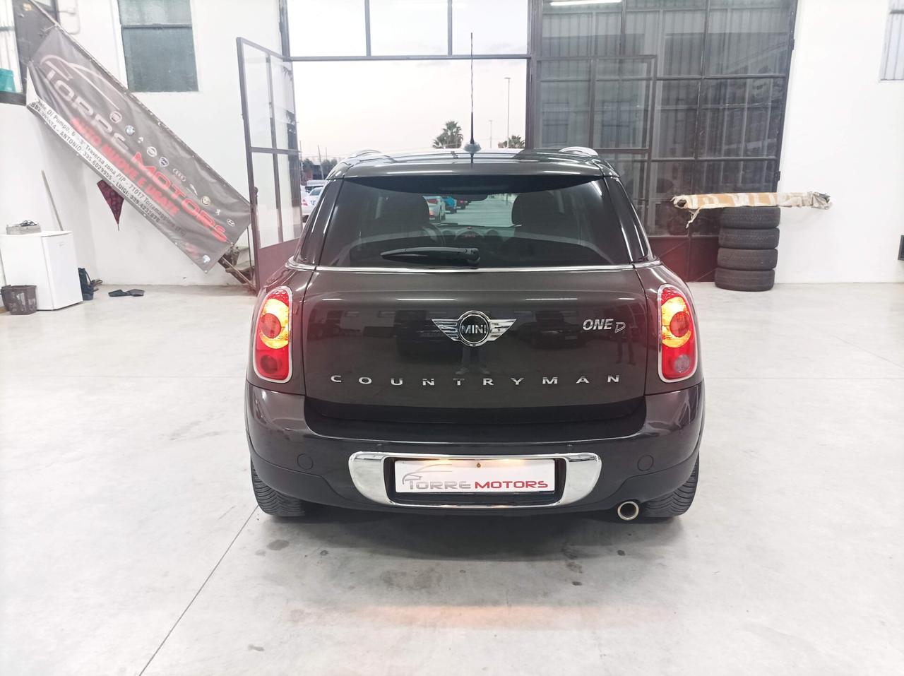 Mini Cooper D Countryman 1.6 CV 90 One 01/2016