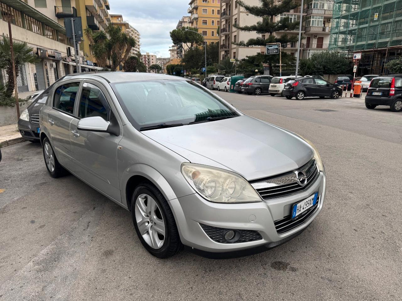 Opel Astra 1.4 16V GPL