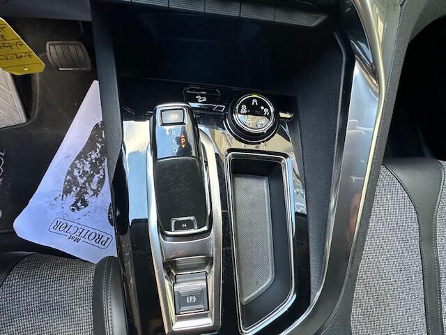 Peugeot 3008 BlueHDi 130 S&S Allure