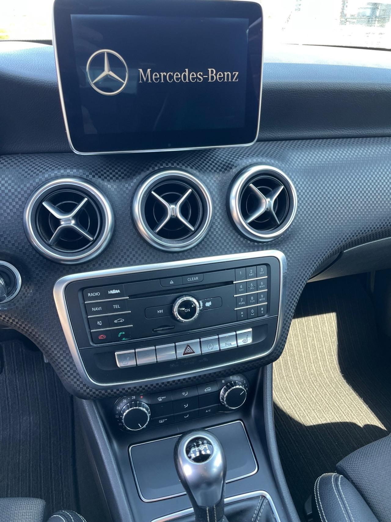 Mercedes-benz A 180 d Premium