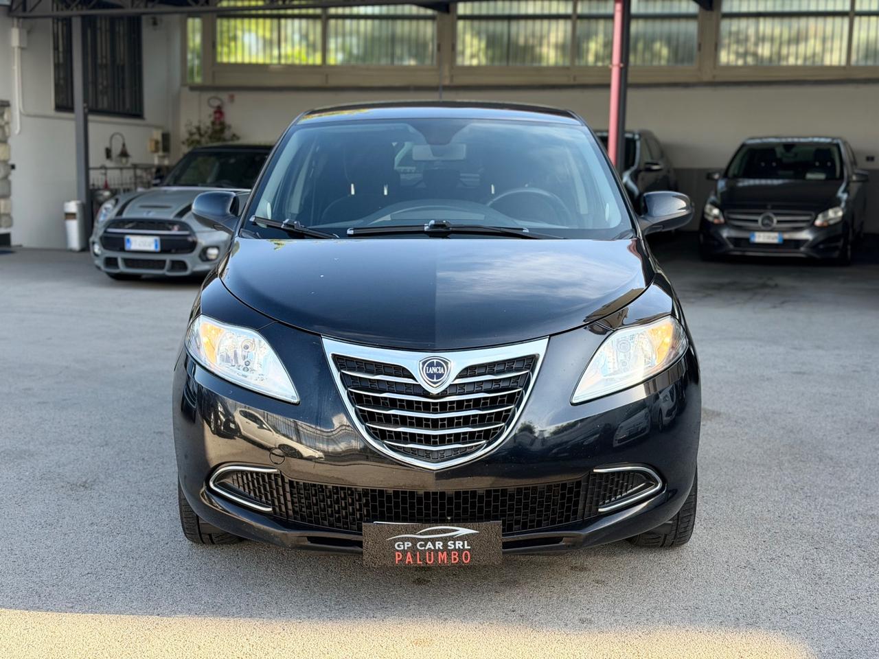 Lancia Ypsilon 1.2 69 CV 5 porte S&S Silver COME NUOVA