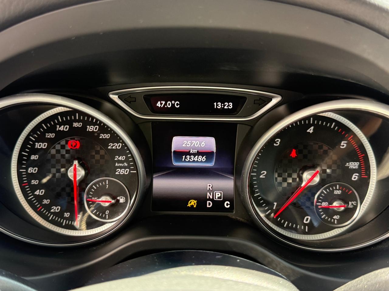 Mercedes-benz Euro6 A 200 d Automatic 4Matic Premium