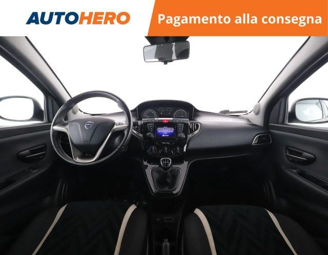 LANCIA Ypsilon 1.2 69 CV 5 porte Gold