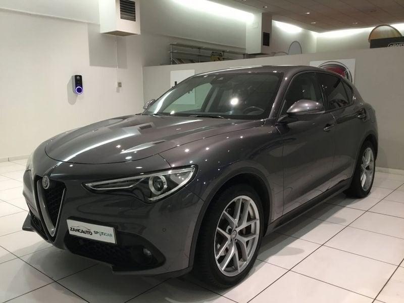 Alfa Romeo Stelvio Stelvio 2.2 Turbodiesel 180 CV AT8 RWD Super
