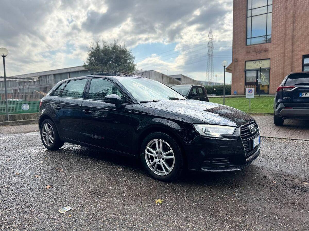 Audi A3 Sportback A3 SB 30 1.0 tfsi Business 116cv my19