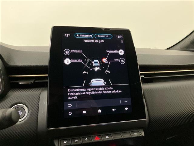 RENAULT Clio 1.6 E-Tech full hybrid E-Tech Engineered 145cv aut
