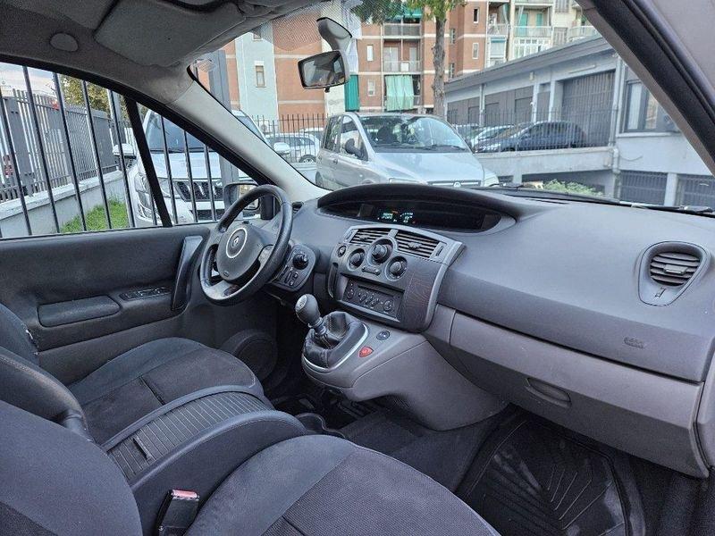 Renault Scénic 1.5 dCi/105CV